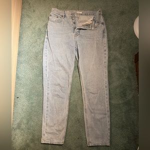 Pacsun light blue ultra high rise mom jeans, 5 buttons. Size 26, Lightly used!